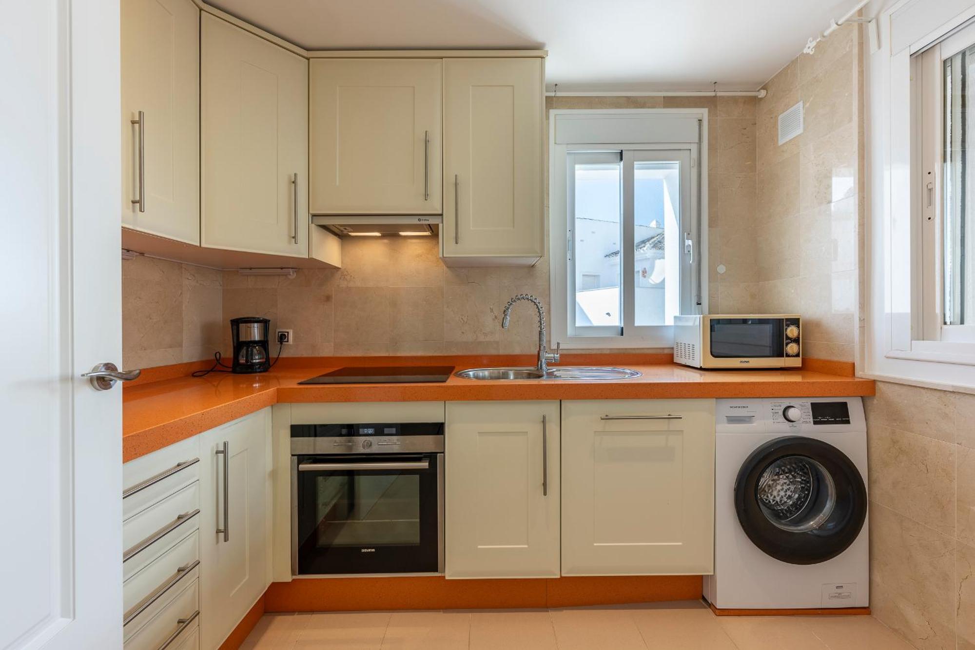 Aloha Royal Marbella, 2Br Wonderful Apartament In Nueva Andalucia 외부 사진